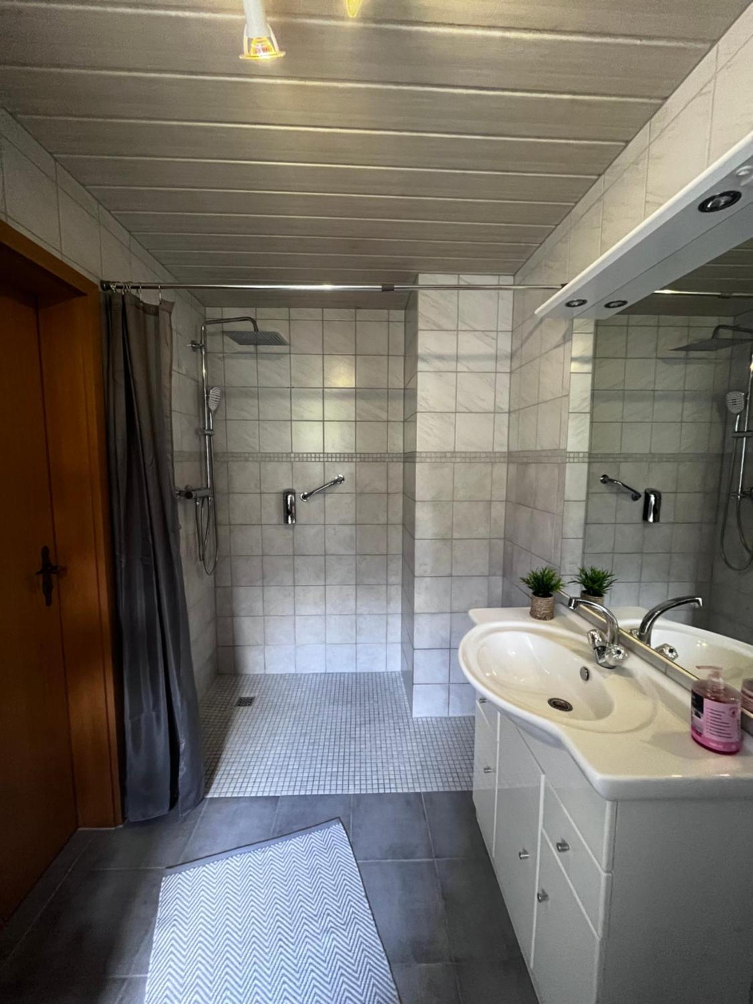 Hildes Huus Apartment Aurich Bagian luar foto